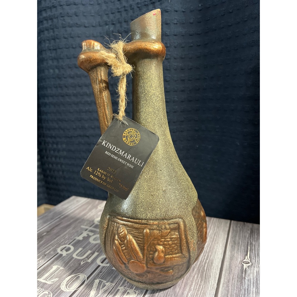 Kindzmarauli Red Semi Sweet Wine 750ml Bottle Georgia Decorative 11" Tall‎
